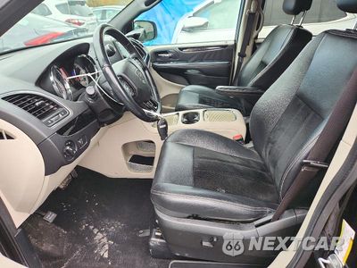 Zdjęcie 7 z 14 samochodu: 2017 DODGE GRAND CARAVAN SXT VIN:2C4RDGCG8HR605544 - miniatura
