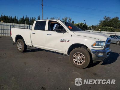 Czwarte zdjęcie samochodu z boku: 2014 RAM 2500 LARAMIE VIN:3C6UR5FL9EG279979 - miniatura