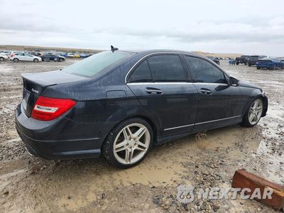 Trzecie zdjęcie samochodu z tyłu: 2012 MERCEDES-BENZ C 300 4MATIC VIN:WDDGF8BB0CR200148 - miniatura