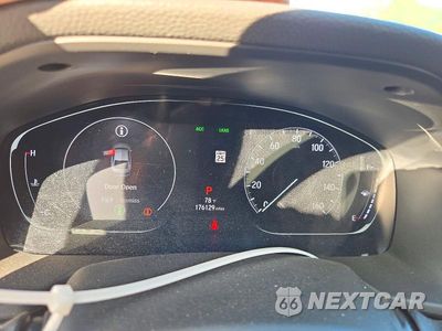 Zdjęcie 9 z 12 samochodu: 2018 HONDA ACCORD LX VIN:1HGCV1F11JA033929 - miniatura