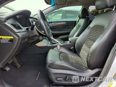 Zdjęcie 7 z 12 samochodu: 2016 HYUNDAI SONATA SPORT VIN:5NPE34AFXGH351924 - miniatura