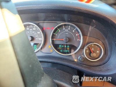 Zdjęcie 9 z 13 samochodu: 2011 JEEP WRANGLER UNLIMITED SPORT VIN:1J4HA3H12BL615417 - miniatura