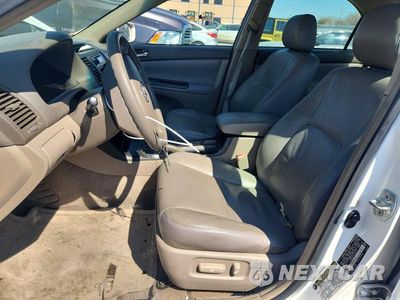 Zdjęcie 7 z 12 samochodu: 2005 TOYOTA CAMRY LE VIN:4T1BE32K75U404371 - miniatura