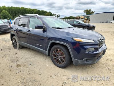 Czwarte zdjęcie samochodu z boku: 2014 JEEP CHEROKEE LATITUDE VIN:1C4PJLCB5EW158204 - miniatura