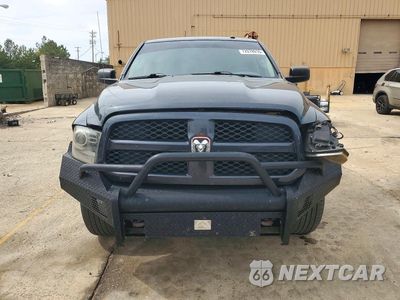 Piąte zdjęcie samochodu w środku: 2016 RAM 1500 ST VIN:3C6RR7KT1GG154677 - miniatura