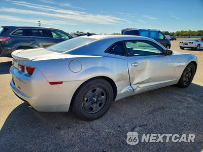 Trzecie zdjęcie samochodu z tyłu: 2013 CHEVROLET CAMARO LS VIN:2G1FA1E3XD9205460 - miniatura