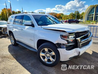 Czwarte zdjęcie samochodu z boku: 2015 CHEVROLET TAHOE K1500 LT VIN:1GNSKBKC0FR699101 - miniatura