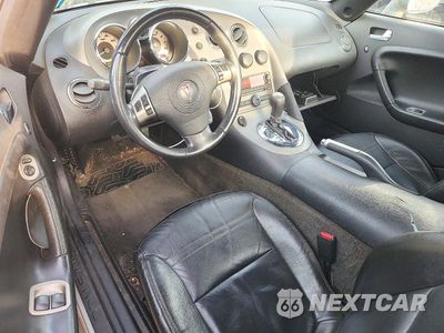 Zdjęcie 8 z 12 samochodu: 2008 PONTIAC SOLSTICE VIN:1G2MC35B78Y124966 - miniatura