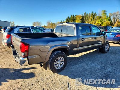 Trzecie zdjęcie samochodu z tyłu: 2018 TOYOTA TACOMA SR5 V6 VIN:3TMDZ5BN5JM042790 - miniatura