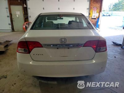 Zdjęcie 6 z 12 samochodu: 2009 HONDA CIVIC LX VIN:2HGFA16519H336931 - miniatura