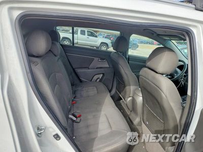 Zdjęcie 10 z 12 samochodu: 2012 KIA SPORTAGE LX VIN:KNDPBCA23C7236180 - miniatura