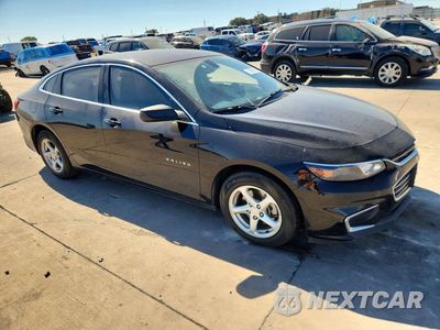 Czwarte zdjęcie samochodu z boku: 2018 CHEVROLET MALIBU LS VIN:1G1ZB5ST4JF222716 - miniatura