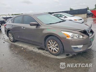 Czwarte zdjęcie samochodu z boku: 2014 NISSAN ALTIMA 2.5 S VIN:1N4AL3AP0EN381616 - miniatura