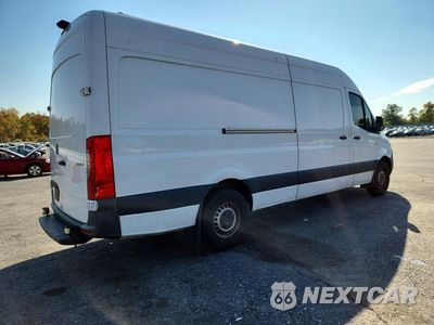 Trzecie zdjęcie samochodu z tyłu: 2023 MERCEDES-BENZ SPRINTER 2500 DELIVERY VAN VIN:W1Y4NCHY2PT150744 - miniatura