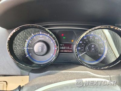 Zdjęcie 9 z 12 samochodu: 2013 HYUNDAI SONATA GLS VIN:5NPEB4ACXDH681955 - miniatura