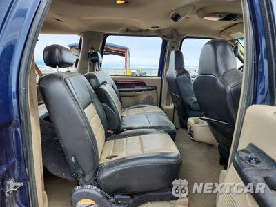 Zdjęcie 11 z 13 samochodu: 2005 FORD EXCURSION EDDIE BAUER VIN:1FMNU45S85ED40465 - miniatura