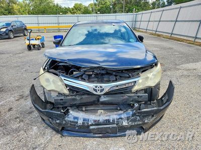 Piąte zdjęcie samochodu w środku: 2012 TOYOTA CAMRY LE VIN:4T1BF1FK5CU024650 - miniatura