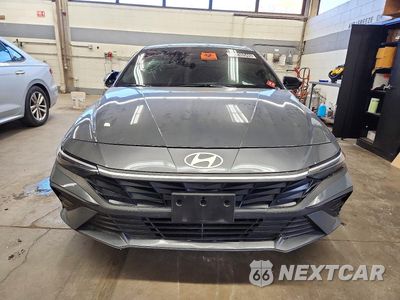 Piąte zdjęcie samochodu w środku: 2026 HYUNDAI ELANTRA SEL SPORT VIN:KMHLM4DG5TU173697 - miniatura