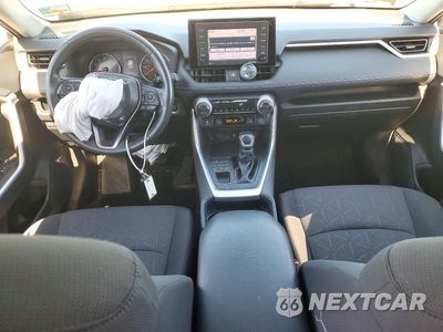 Zdjęcie 8 z 13 samochodu: 2020 TOYOTA RAV4 XLE VIN:JTMP1RFV8LJ027996 - miniatura