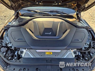 Zdjęcie 11 z 12 samochodu: 2023 BMW I4 EDRIVE 35 VIN:WBY43AW01PFP92168 - miniatura