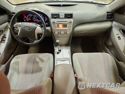 Zdjęcie 8 z 12 samochodu: 2010 TOYOTA CAMRY LE VIN:4T1BF3EKXAU580754 - miniatura