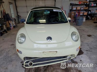 Piąte zdjęcie samochodu w środku: 2005 VOLKSWAGEN NEW BEETLE GLS VIN:3VWCM31Y85M355975 - miniatura