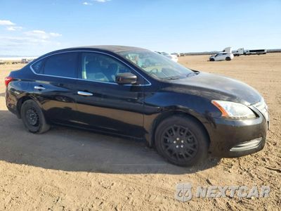 Czwarte zdjęcie samochodu z boku: 2015 NISSAN SENTRA S VIN:3N1AB7AP2FY237108 - miniatura