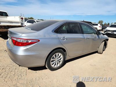 Trzecie zdjęcie samochodu z tyłu: 2016 TOYOTA CAMRY LE VIN:4T4BF1FK5GR565905 - miniatura