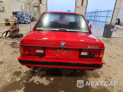 Zdjęcie 6 z 12 samochodu: 1989 BMW 325 I VIN:WBAAA1304K4142895 - miniatura
