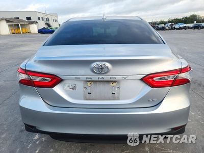 Zdjęcie 6 z 12 samochodu: 2020 TOYOTA CAMRY LE VIN:4T1C11AK5LU882923 - miniatura