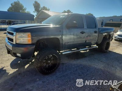 2007 CHEVROLET SILVERADO C1500 CREW CAB 2GCEC13C171720964 - główne zdjęcie licytacji z USA - miniatura