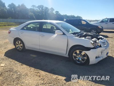 Czwarte zdjęcie samochodu z boku: 2009 TOYOTA CAMRY BASE VIN:4T1BE46K69U875532 - miniatura