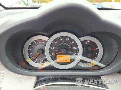 Zdjęcie 9 z 13 samochodu: 2008 TOYOTA RAV4 BASE VIN:JTMBD33V986071373 - miniatura