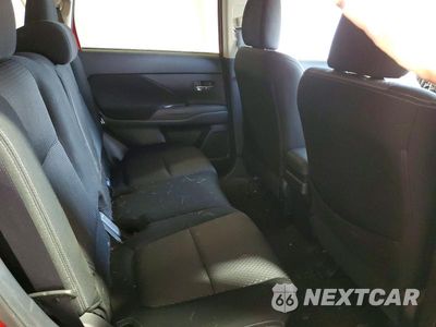 Zdjęcie 11 z 13 samochodu: 2017 MITSUBISHI OUTLANDER SE VIN:JA4AZ3A30HZ003213 - miniatura