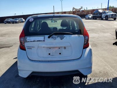 Zdjęcie 6 z 12 samochodu: 2018 NISSAN VERSA NOTE S VIN:3N1CE2CP0JL370651 - miniatura