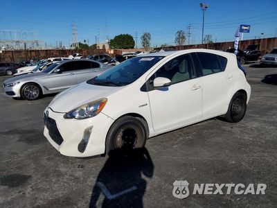 2016 TOYOTA PRIUS C ONE JTDKDTB32G1136835 - główne zdjęcie licytacji z USA - miniatura