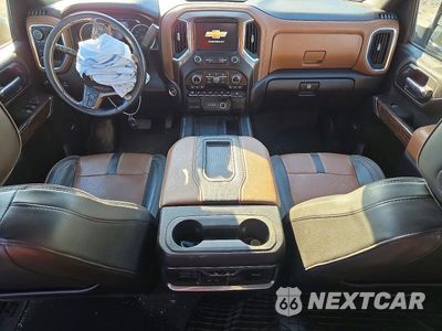 Zdjęcie 8 z 12 samochodu: 2021 CHEVROLET SILVERADO K3500 HIGH COUNTRY VIN:1GC4YVEYXMF159827 - miniatura