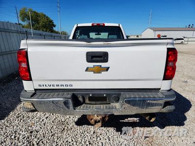 Zdjęcie 6 z 12 samochodu: 2015 CHEVROLET SILVERADO K2500 HEAVY DUTY VIN:1GC2KUE82FZ113882 - miniatura