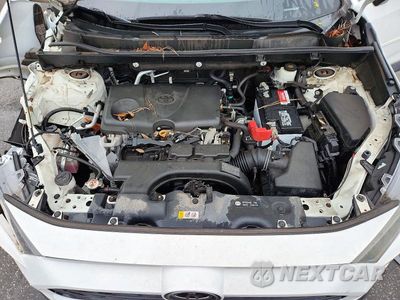 Zdjęcie 12 z 13 samochodu: 2019 TOYOTA RAV4 LE VIN:2T3F1RFV7KC046407 - miniatura