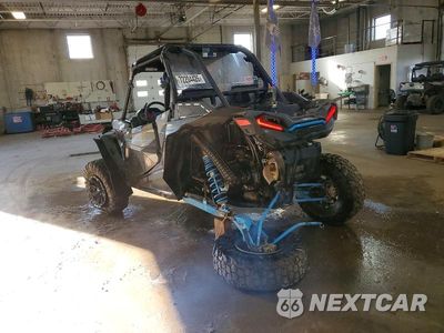 Trzecie zdjęcie samochodu z tyłu: 2019 POLARIS RZR UTILITY VEHICLE VIN:3NSVDE92XKF782838 - miniatura