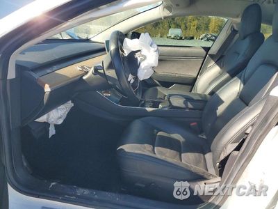 Zdjęcie 7 z 12 samochodu: 2019 TESLA MODEL 3 VIN:5YJ3E1EA6KF412921 - miniatura