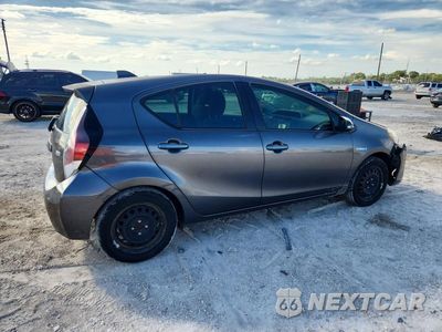Trzecie zdjęcie samochodu z tyłu: 2015 TOYOTA PRIUS C TWO VIN:JTDKDTB37F1586396 - miniatura