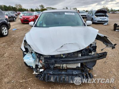 Piąte zdjęcie samochodu w środku: 2017 NISSAN SENTRA S VIN:3N1AB7APXHY297365 - miniatura