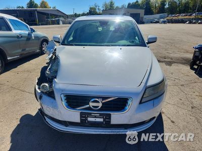 Piąte zdjęcie samochodu w środku: 2011 VOLVO S40 T5 VIN:YV1672MSXB2536873 - miniatura