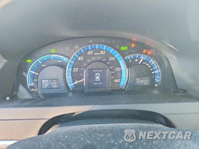 Zdjęcie 9 z 12 samochodu: 2013 TOYOTA CAMRY HYBRID XLE VIN:4T1BD1FK9DU074734 - miniatura