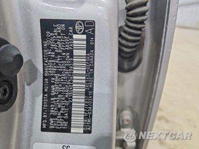 Zdjęcie 12 z 12 samochodu: 2010 TOYOTA COROLLA S VIN:2T1BU4EE3AC298379 - miniatura
