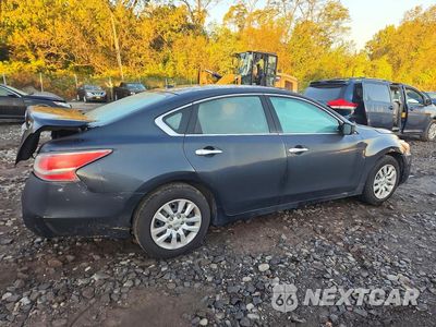 Trzecie zdjęcie samochodu z tyłu: 2015 NISSAN ALTIMA 2.5 S VIN:1N4AL3AP0FN886542 - miniatura