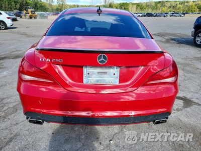 Zdjęcie 6 z 13 samochodu: 2014 MERCEDES-BENZ CLA 250 VIN:WDDSJ4EB9EN027561 - miniatura