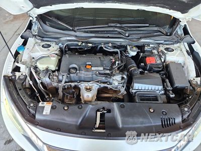 Zdjęcie 11 z 13 samochodu: 2018 HONDA CIVIC EX VIN:19XFC2F76JE206658 - miniatura