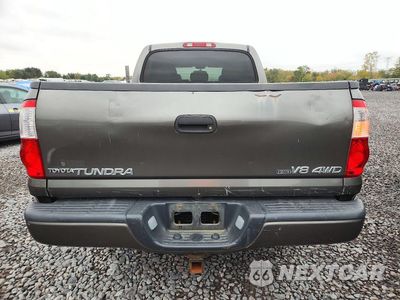 Zdjęcie 6 z 13 samochodu: 2004 TOYOTA TUNDRA LIMITED VIN:5TBDT48164S441222 - miniatura